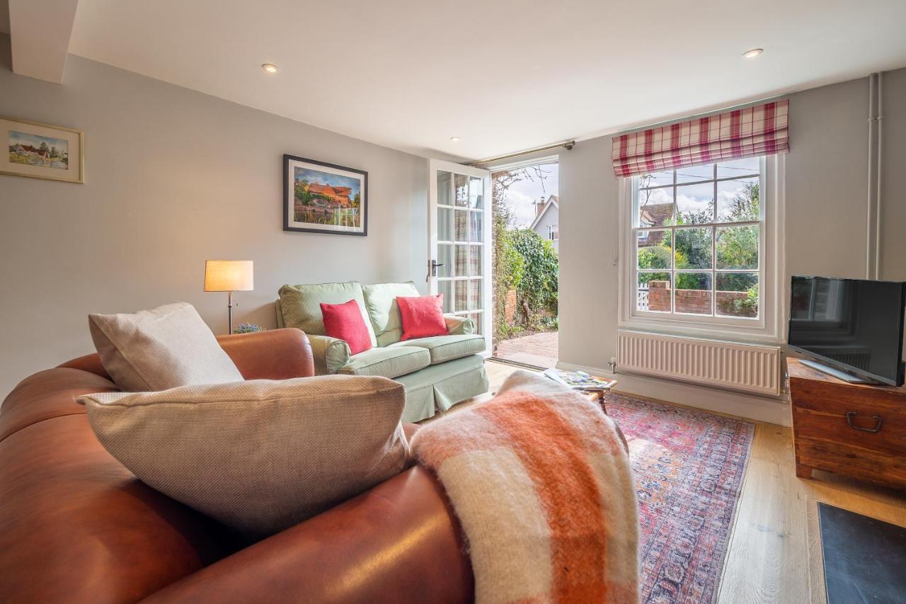 Adorable Cottage With A Log Burner In Heavenly Village - Constable Lodge Nayland Экстерьер фото