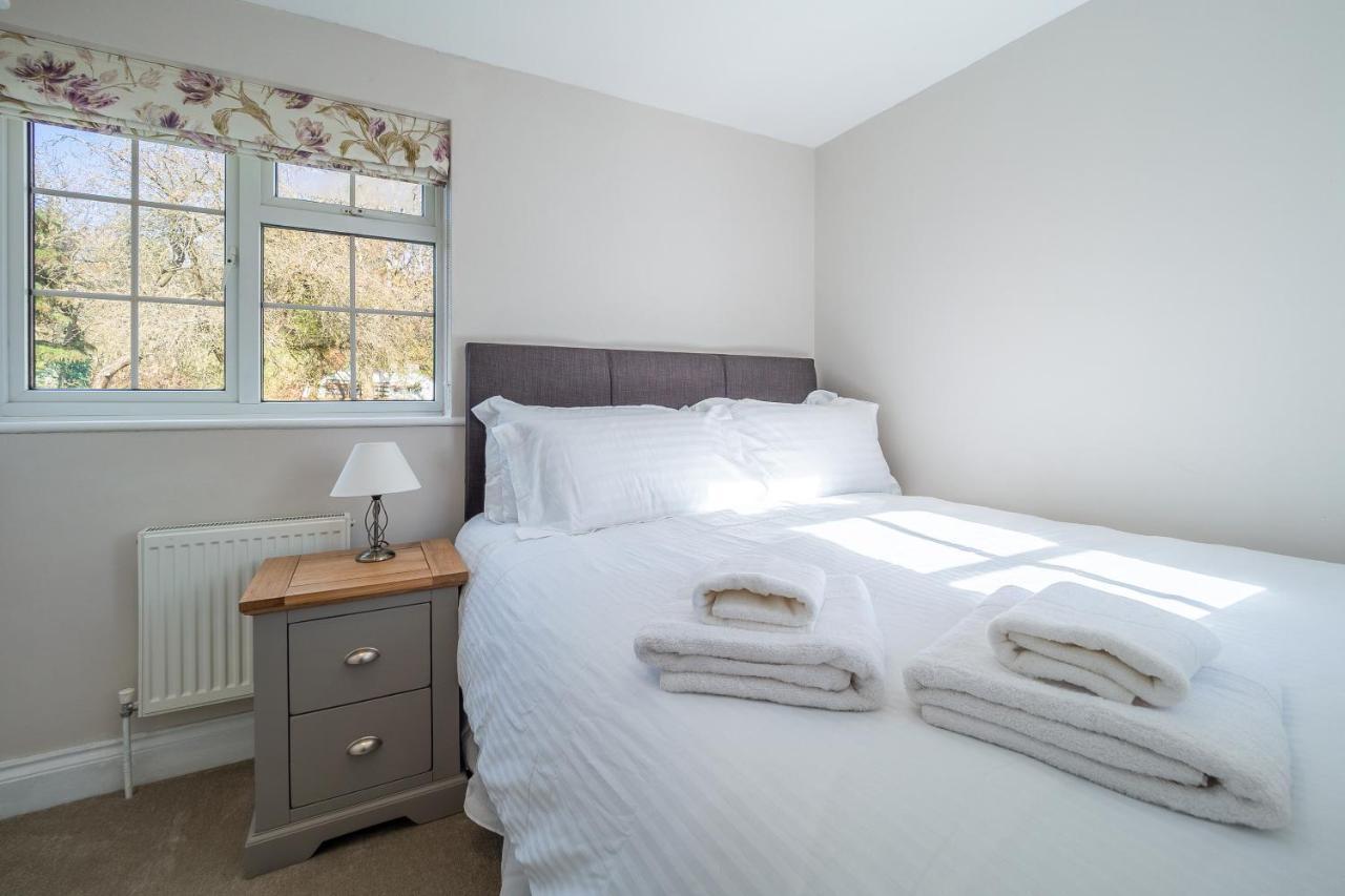 Adorable Cottage With A Log Burner In Heavenly Village - Constable Lodge Nayland Экстерьер фото