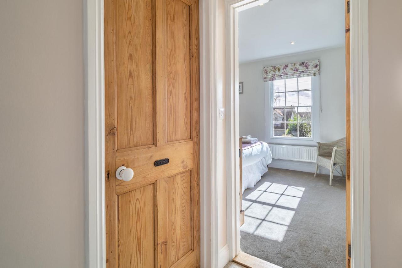 Adorable Cottage With A Log Burner In Heavenly Village - Constable Lodge Nayland Экстерьер фото
