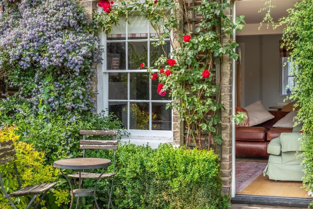 Adorable Cottage With A Log Burner In Heavenly Village - Constable Lodge Nayland Экстерьер фото