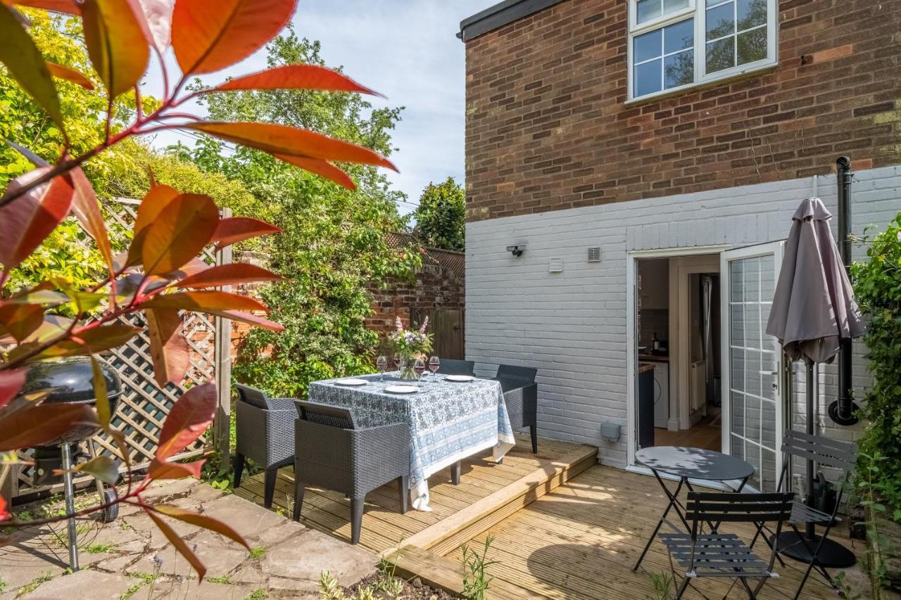 Adorable Cottage With A Log Burner In Heavenly Village - Constable Lodge Nayland Экстерьер фото
